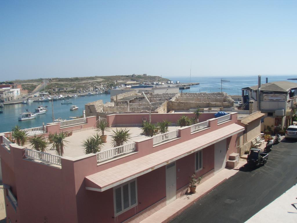 Bivani sul porto vecchio Lampedusa Cameră foto